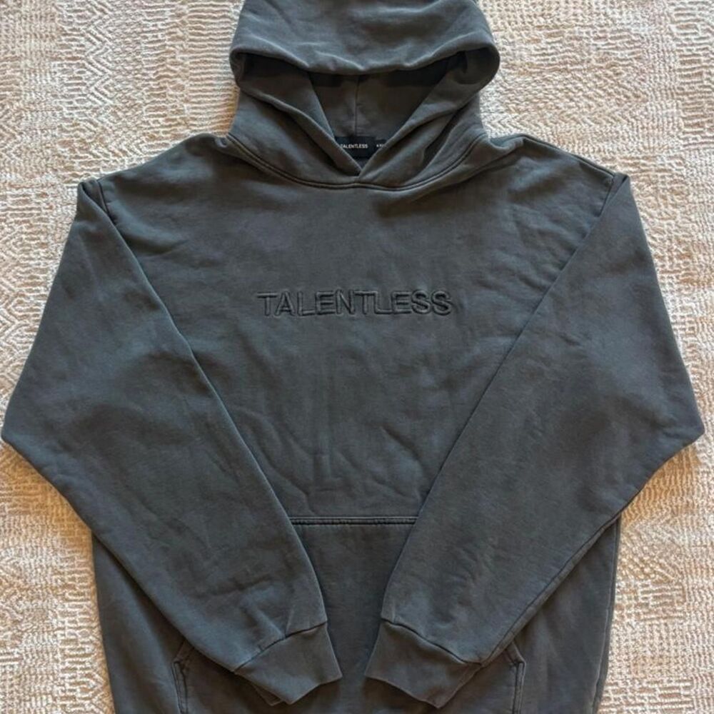Men’s Talentless 2XL Steel Gray Embroidered Hoodie
